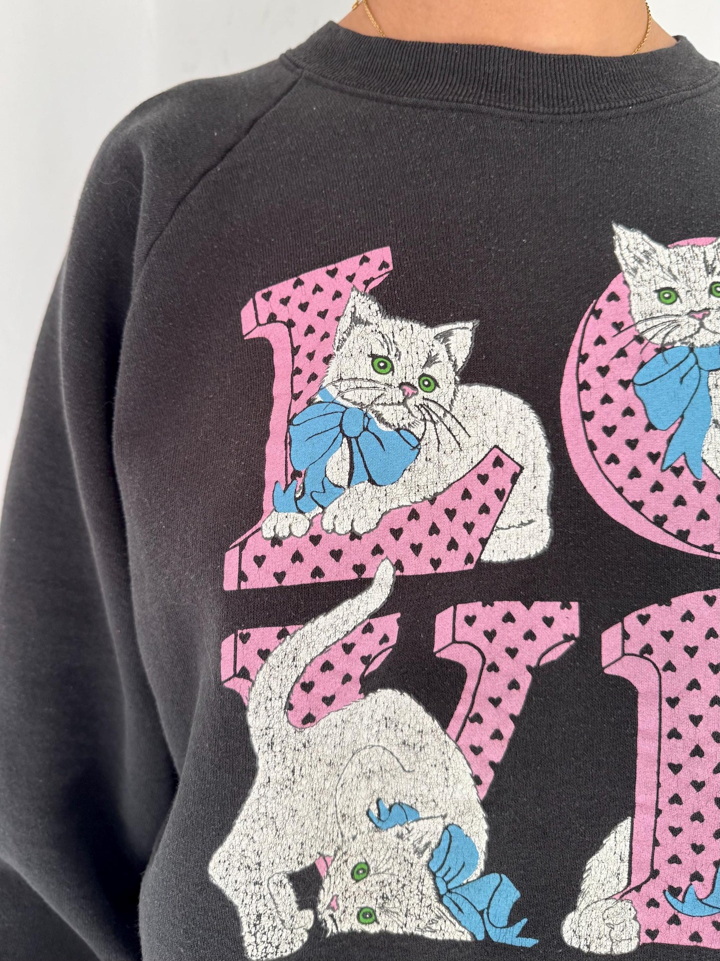 90s vintage black kittens cats LOVE graphic pullover sweatshirt