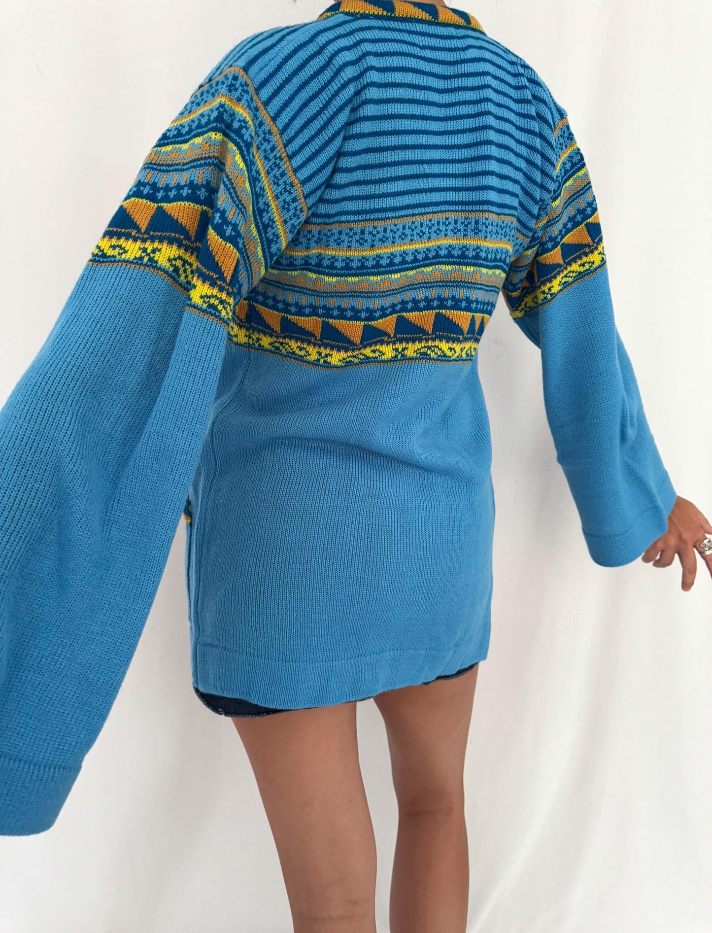70s vintage blue yellow boho patterned tassel ties open front knit cardigan – small | helen sue western flared long sleeved acrylic sweater