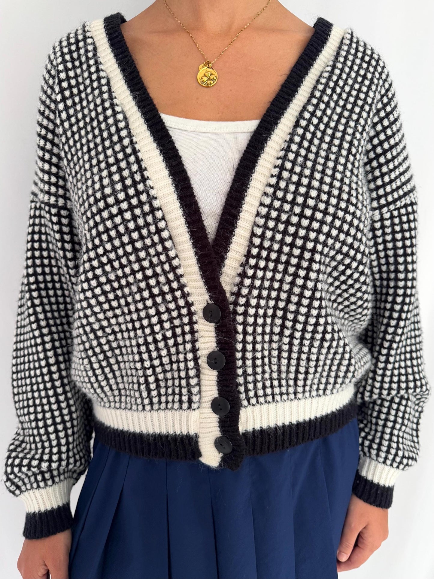 90s vintage black white check patterned button up knit cardigan – small medium | preppy light academia slouchy acrylic sweater