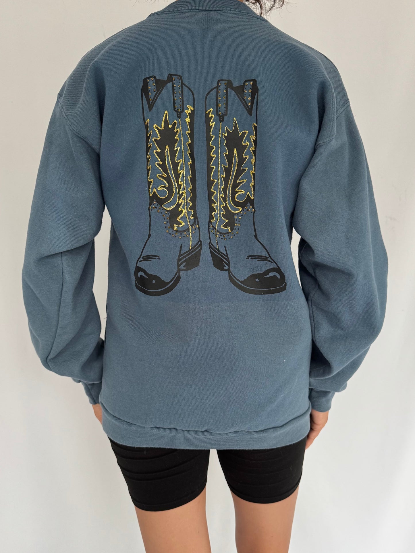 90s vintage blue western denim reworked embroidered pullover sweater – medium | novelty southwestern crewneck sweatshirt