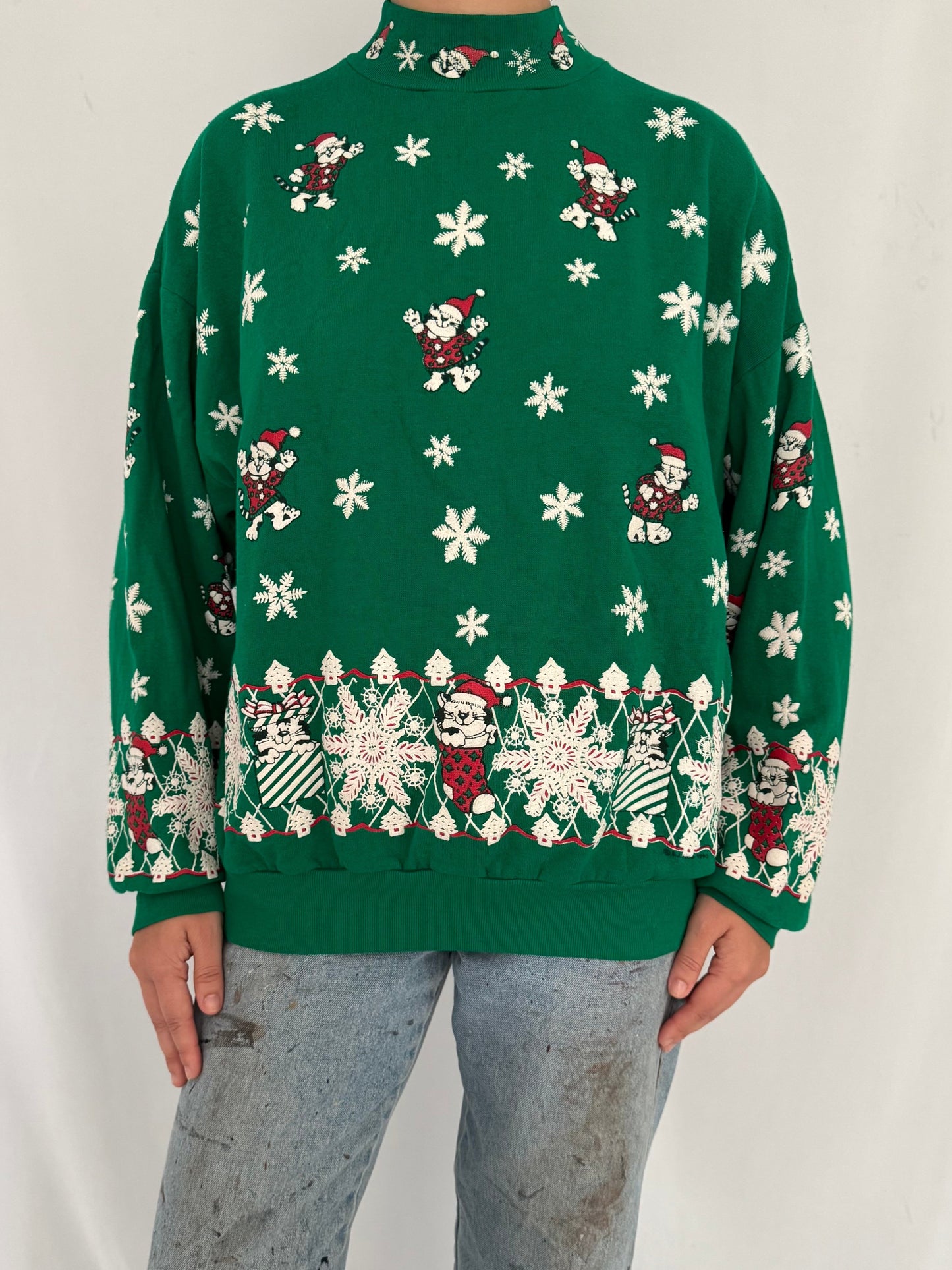 90s vintage green cats snowy outdoor winter scene pullover sweatshirt