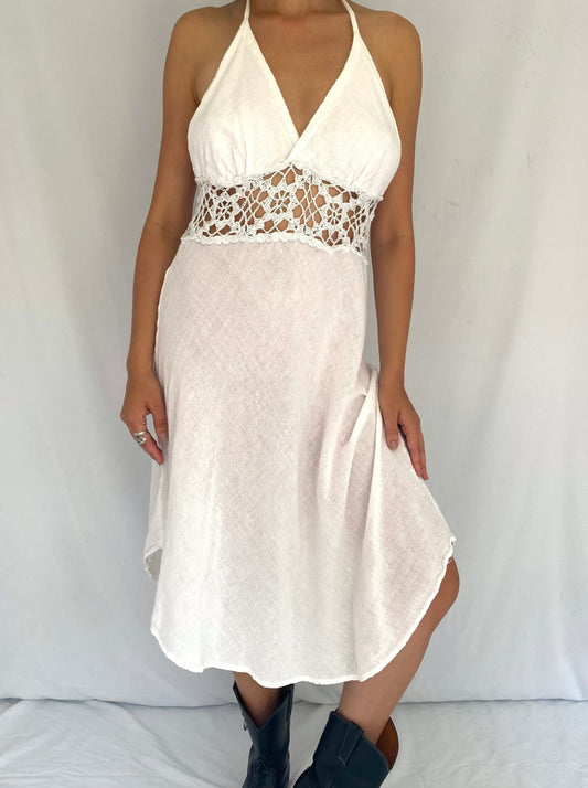 90s vintage white crochet sleeveless halter midi dress
