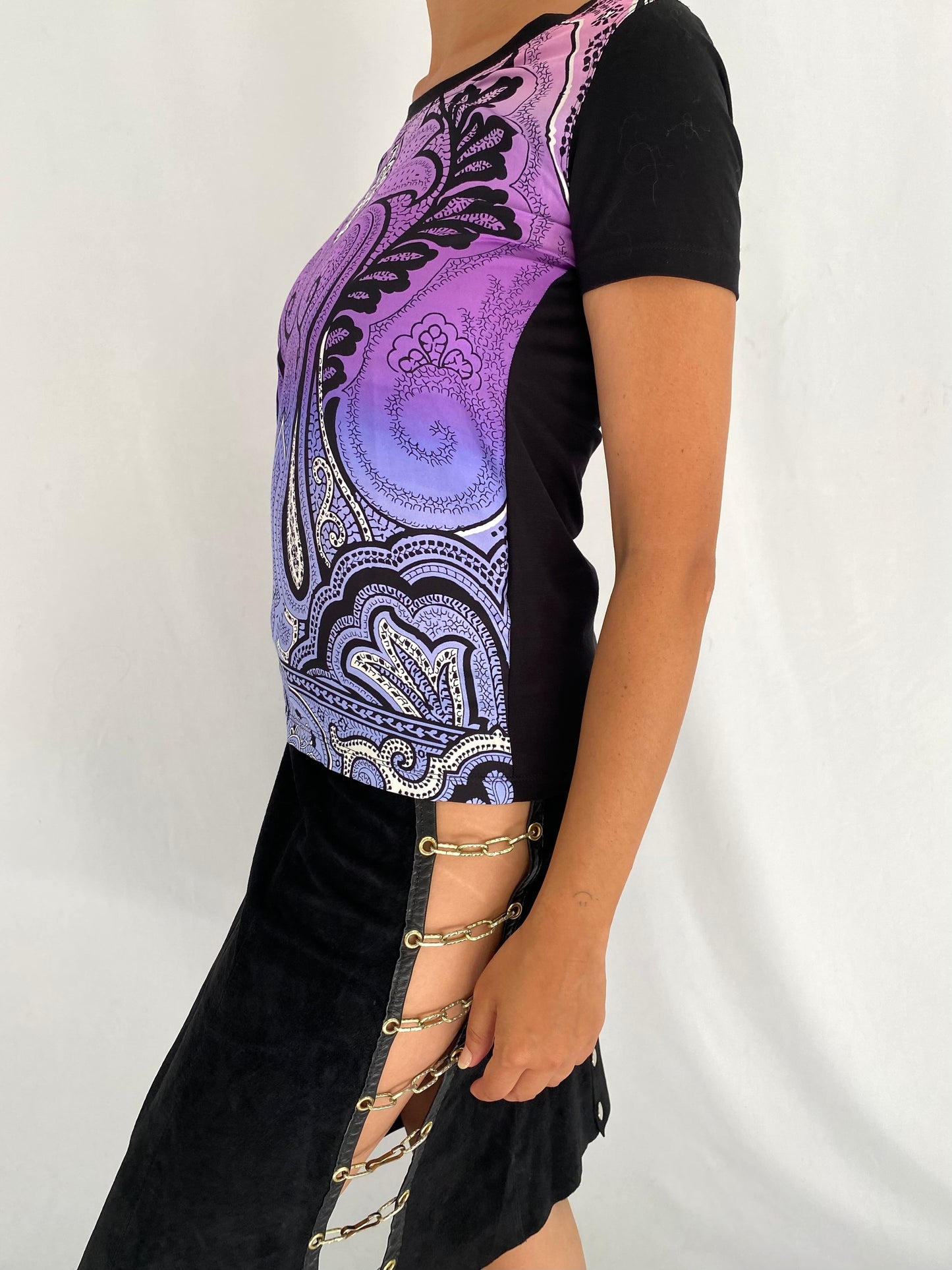 90s ETRO multicolor paisley silk short sleeved tshirt – small, medium | unique graphic abstract print blouse