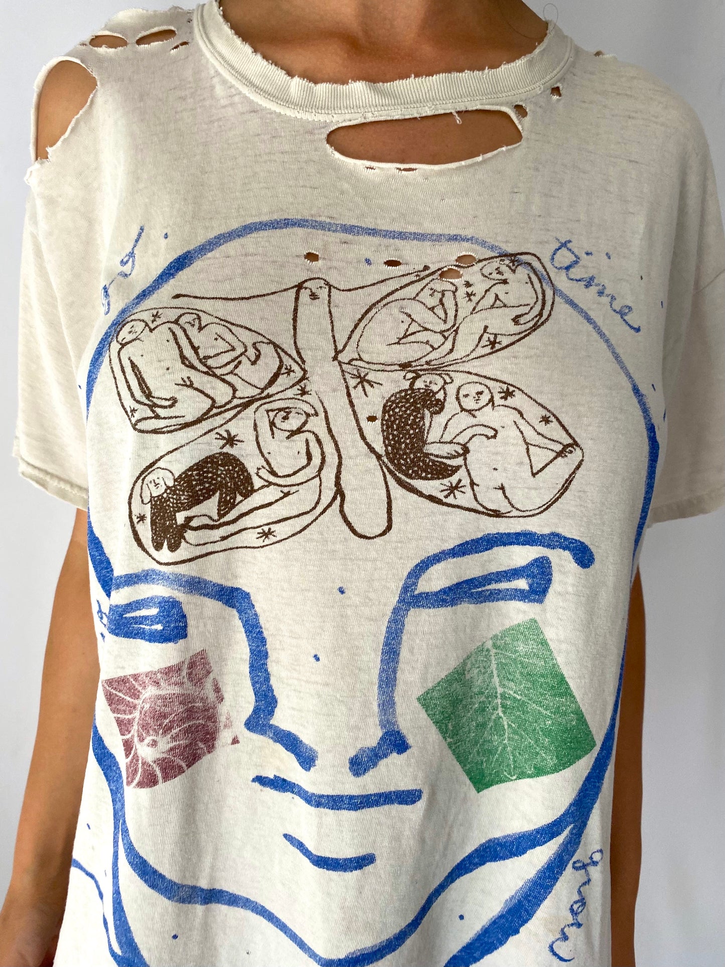 90s vintage cream distressed abstract time to grow nature butterfly tee shirt – unisex medium | thrashed ripped holes faded tshirt