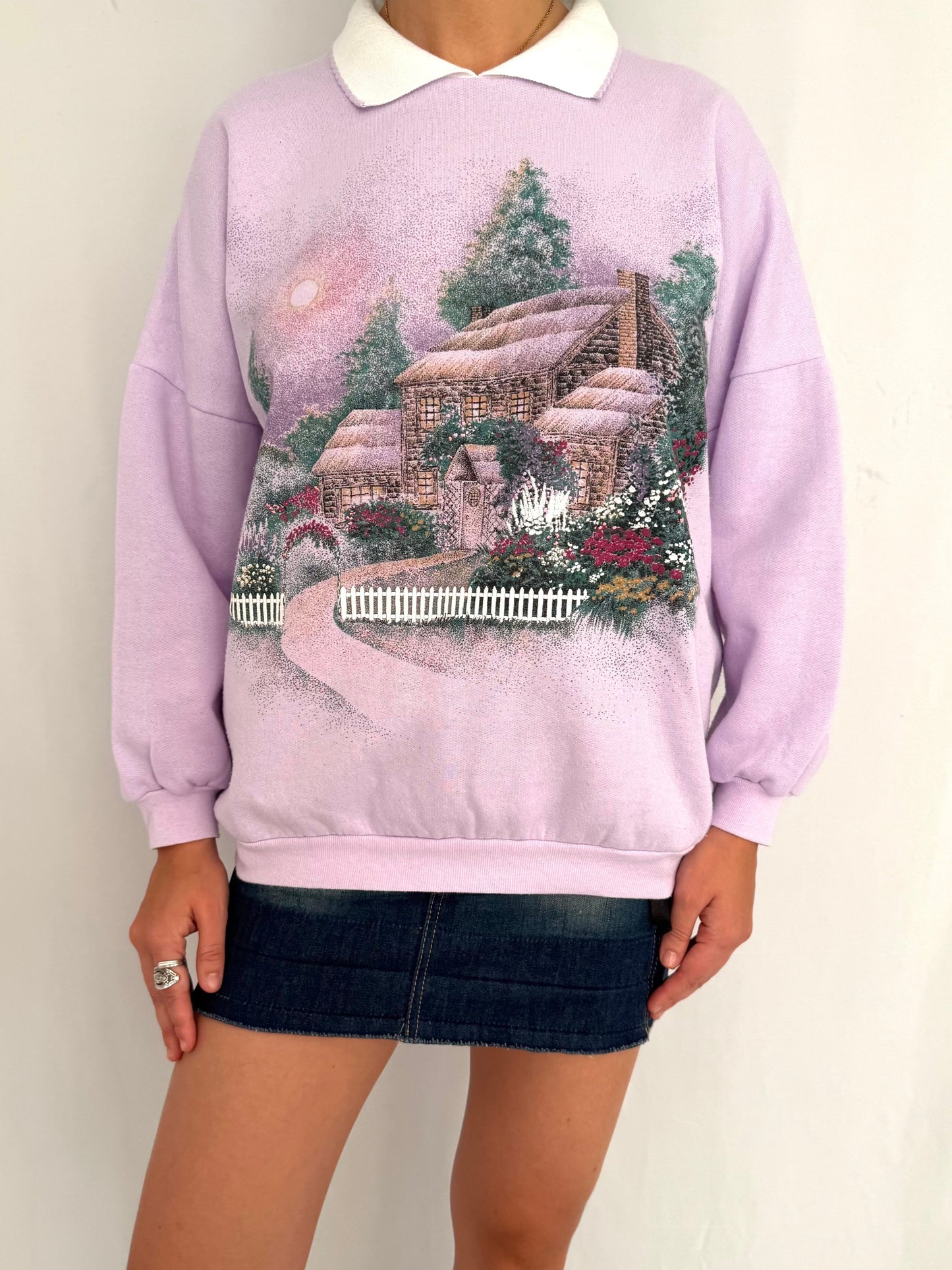 90s vintage purple outdoor country garden scene pullover sweatshirt – small medium | cute granny graphic puffy collared sweater