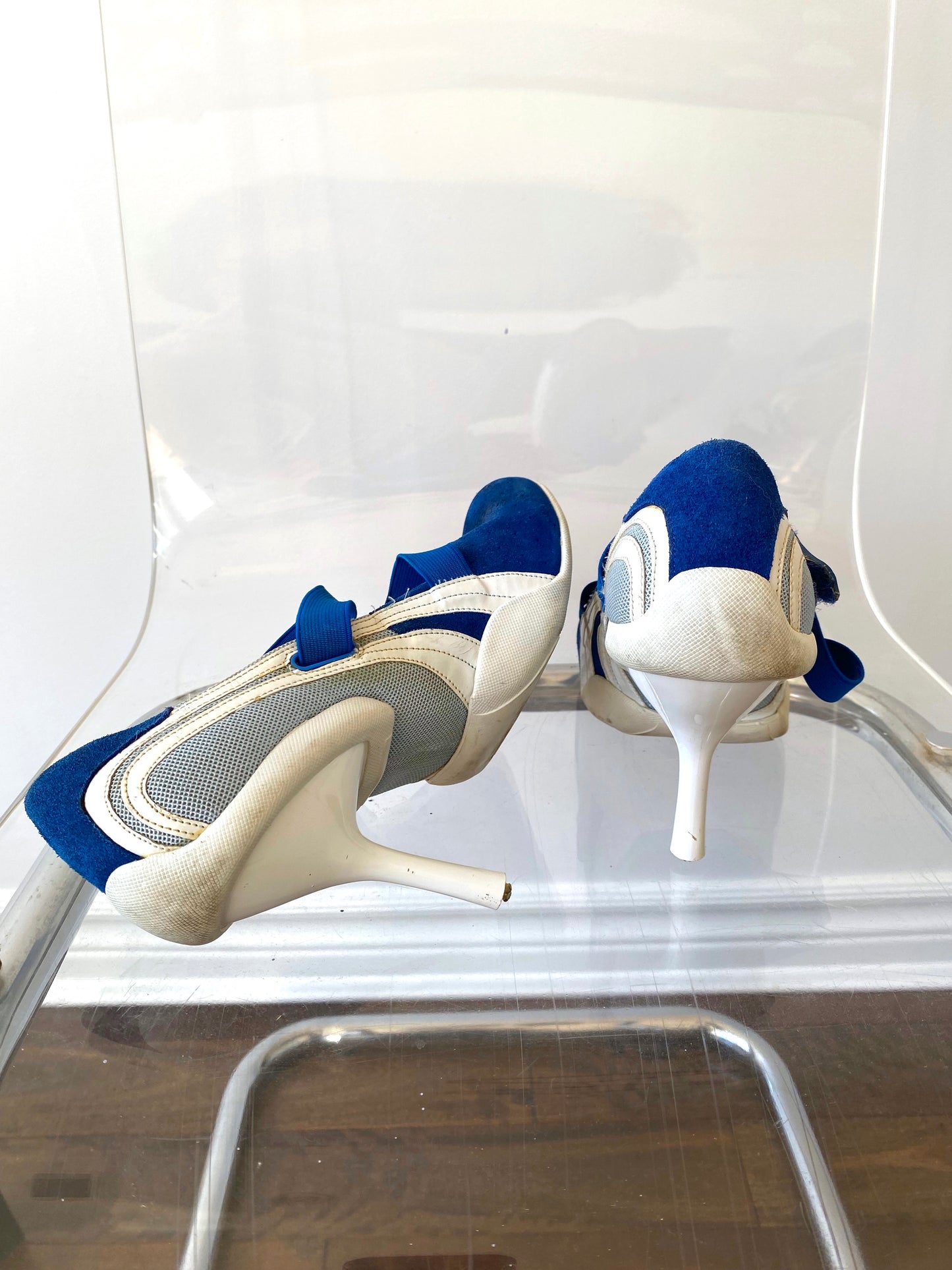 90s vintage blue nm70 RARE thrashed futuristic sneaker pumps - womens US 8 EUR 39 | sci fi grunge sporty cosplay rave trainers heels