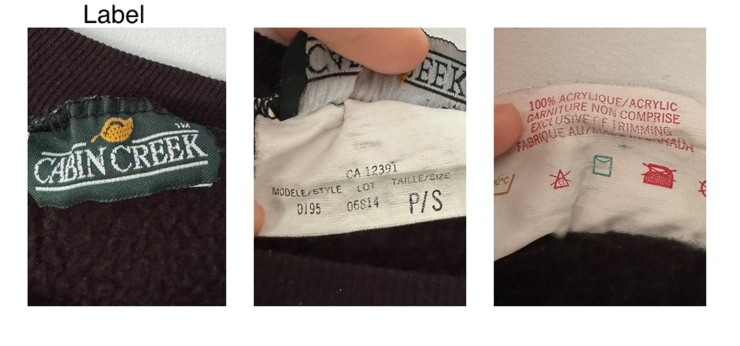 90s vintage black festive holiday scene pullover sweater
