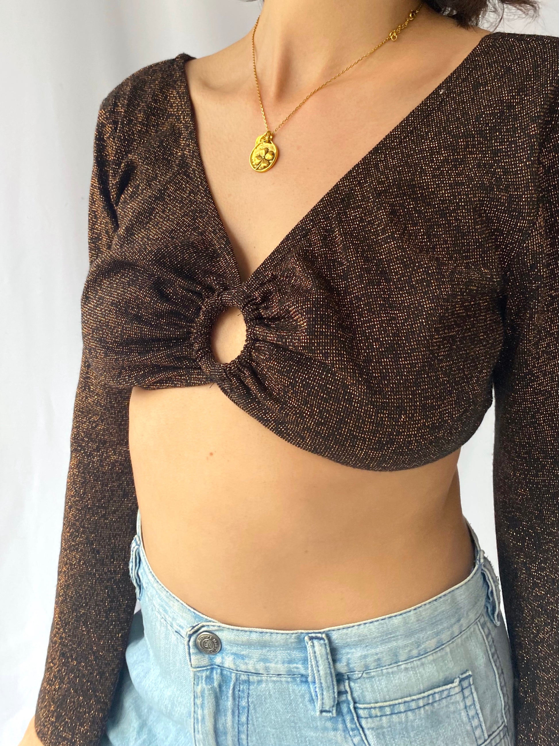 90s does 70s vintage brown glitter sparkle bell sleeve crop top – small