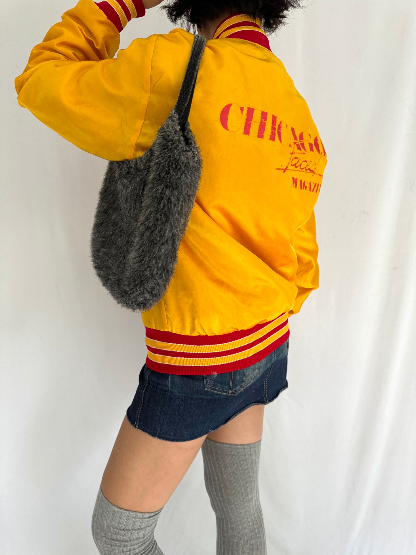 90s vintage grey faux fur fuzzy light shoulder bag