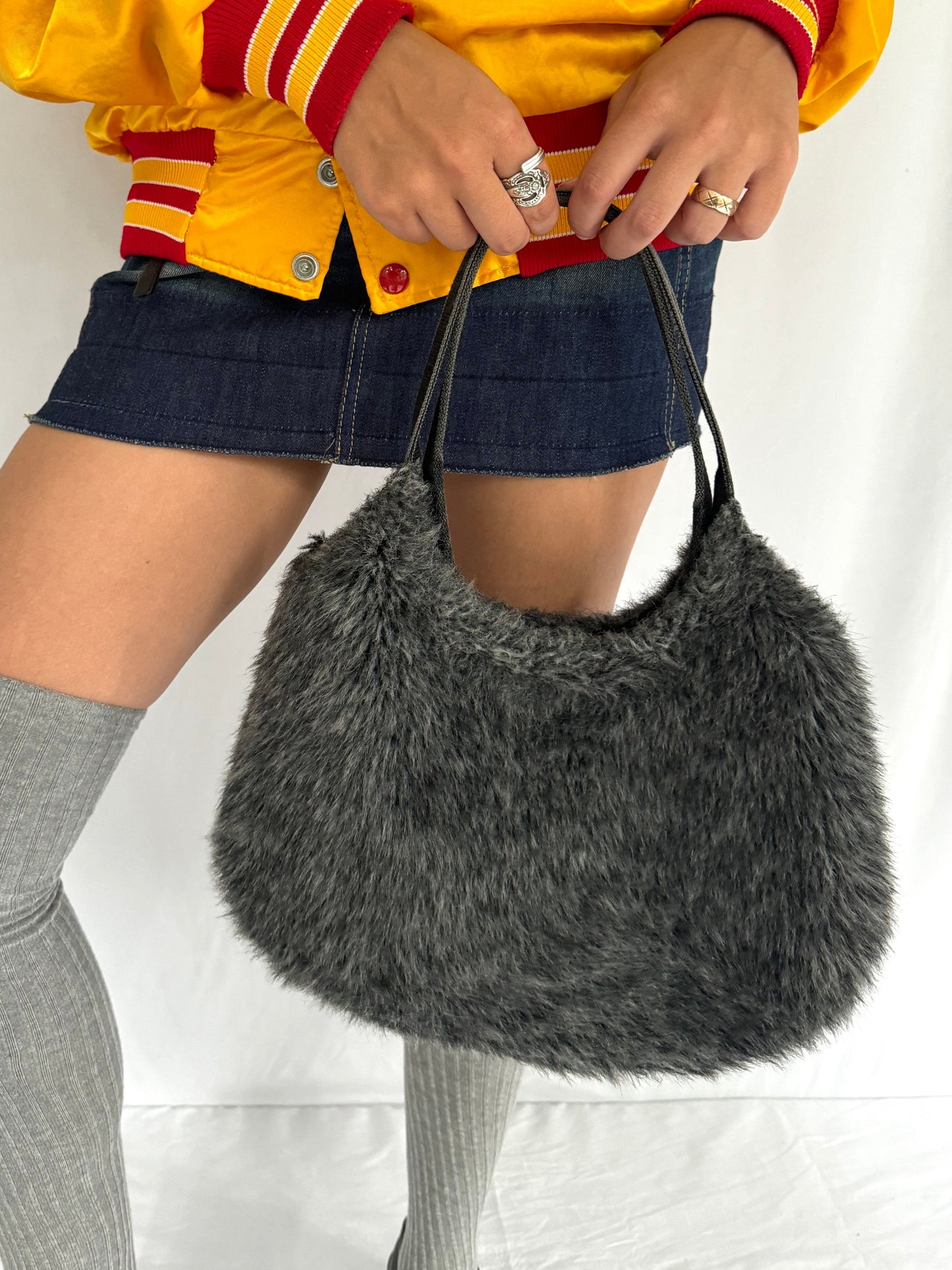 90s vintage grey faux fur fuzzy light shoulder bag