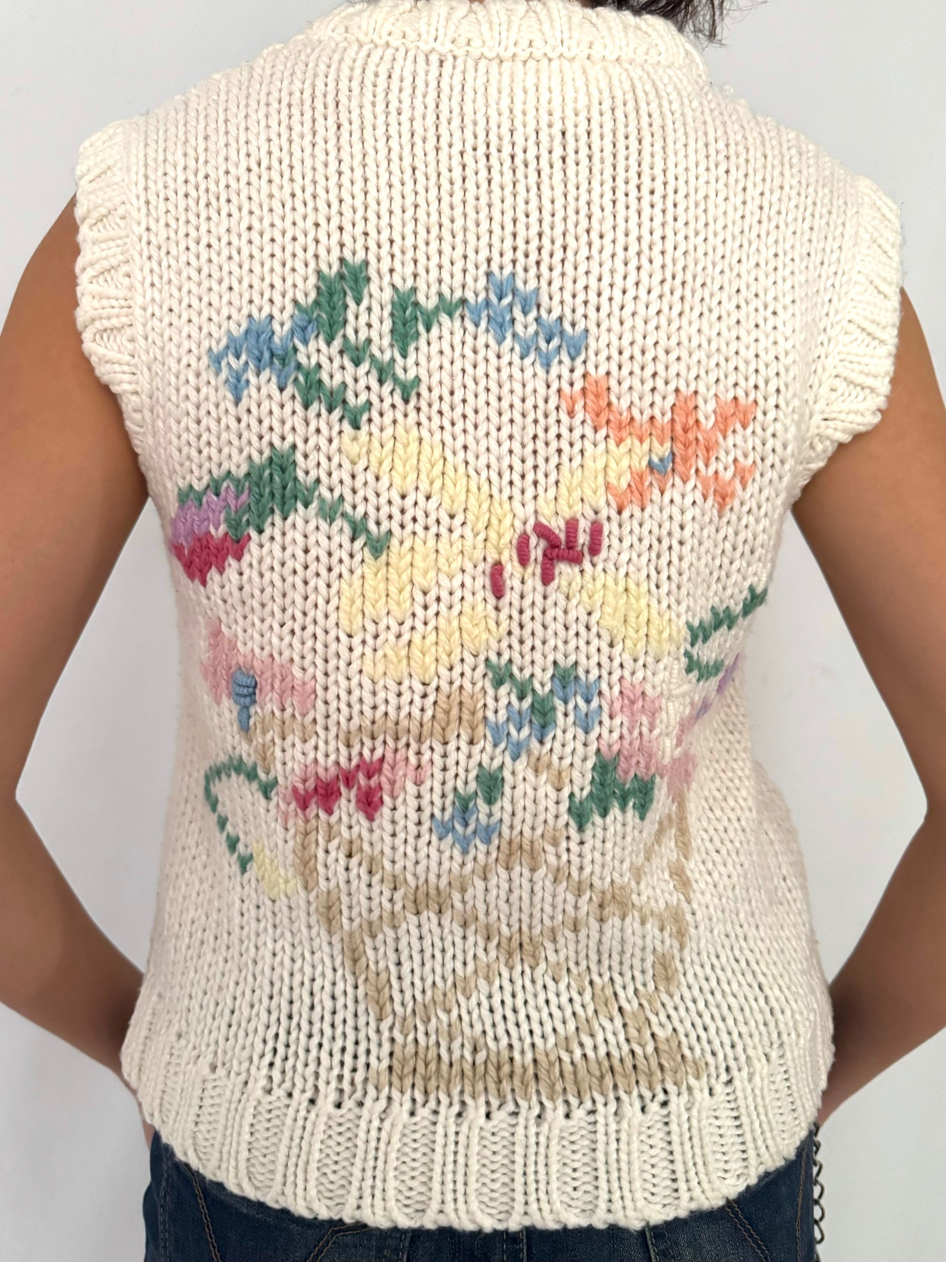 70s vintage cream floral knit sleeveless sweater vest