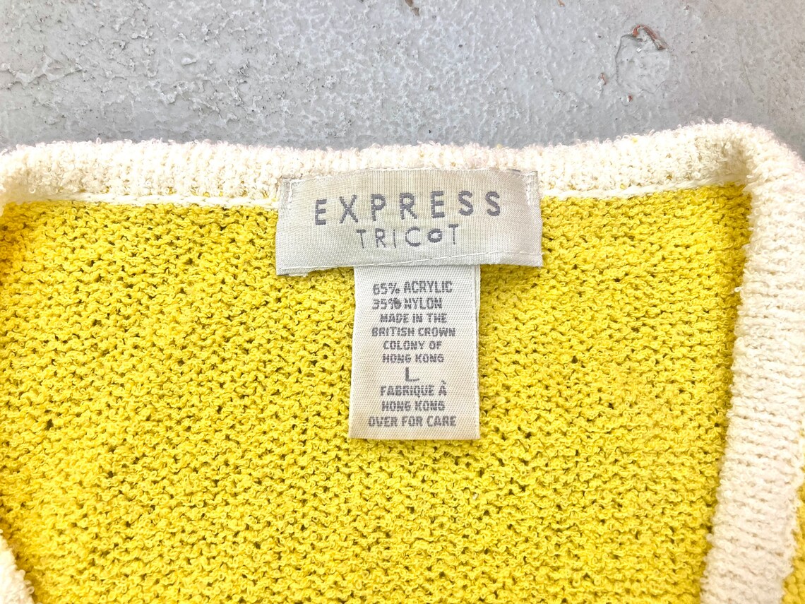 90s vintage yellow bright knit casual short sleeved shirt