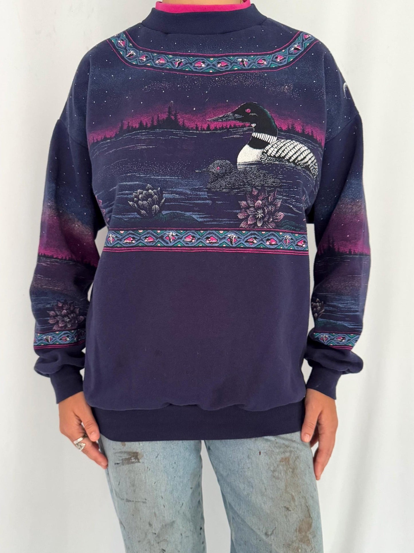 90s vintage duck loon outdoor nature graphic pullover sweater – small medium | lake landscape scene cotton collared sweatshirt