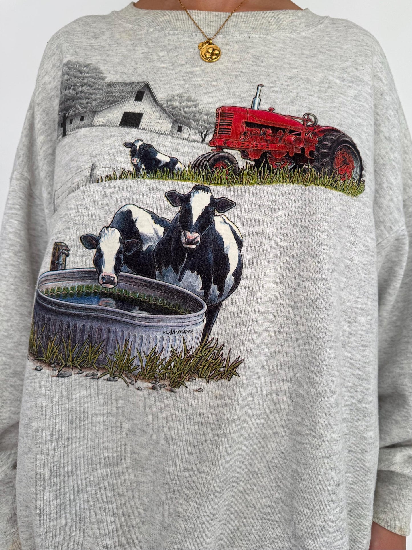 90s vintage grey cow animal outdoor farm graphic pullover sweatshirt