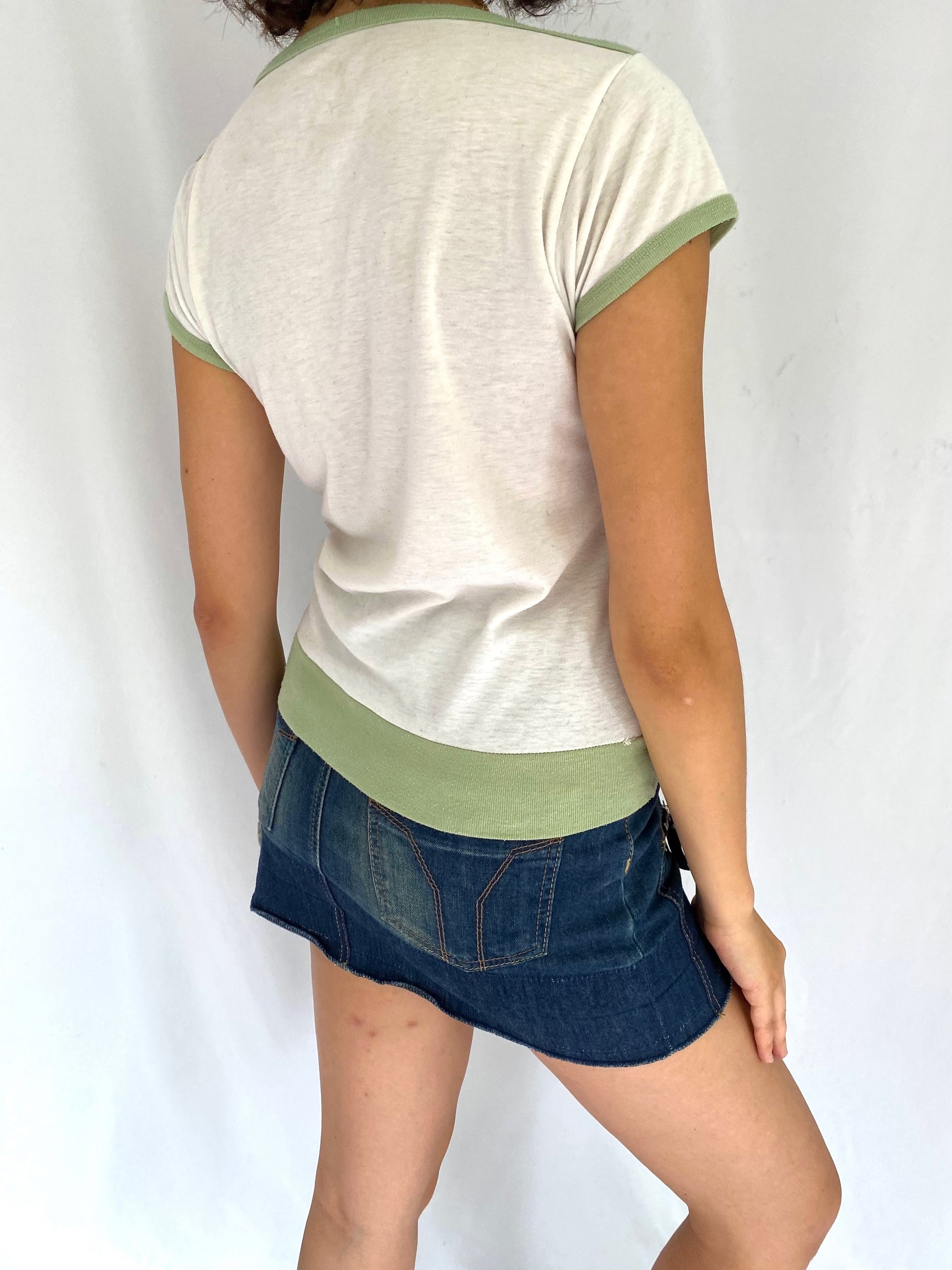80s vintage colorful tropical parrot bird baby tee