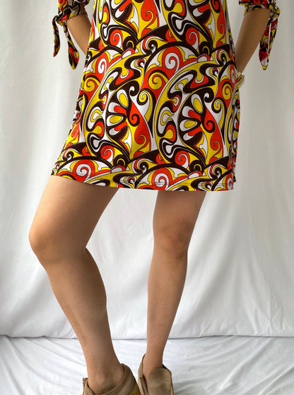 90s does 60s vintage colorful groovy half sleeved dress
