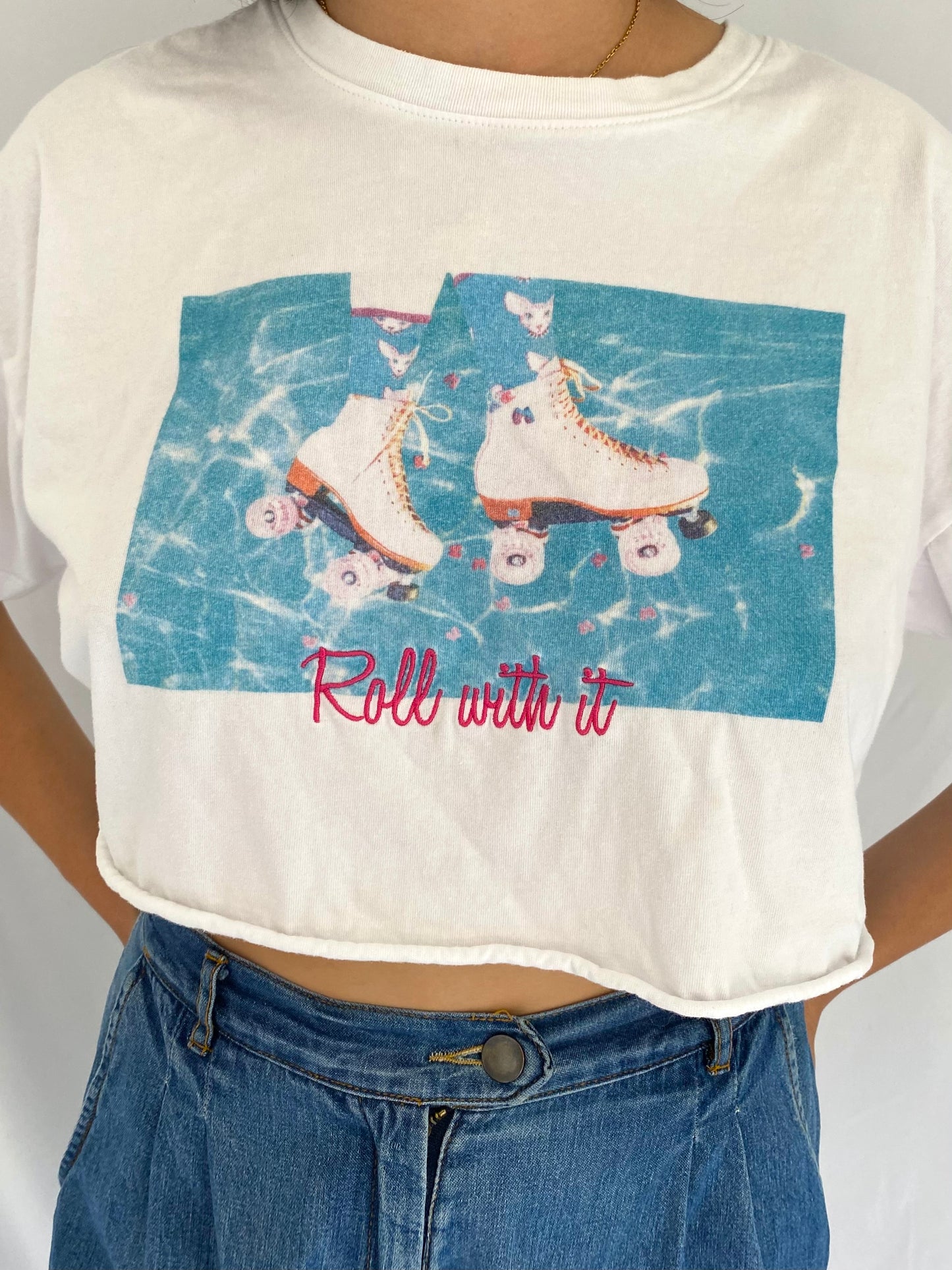 y2k vintage retro roller skate roll with it graphic cropped tee shirt | novelty phrase cotton crop top tshirt