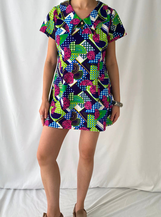 70s vintage colorful geometric short sleeved minidress – small, medium | groovy abstract retro collared dress