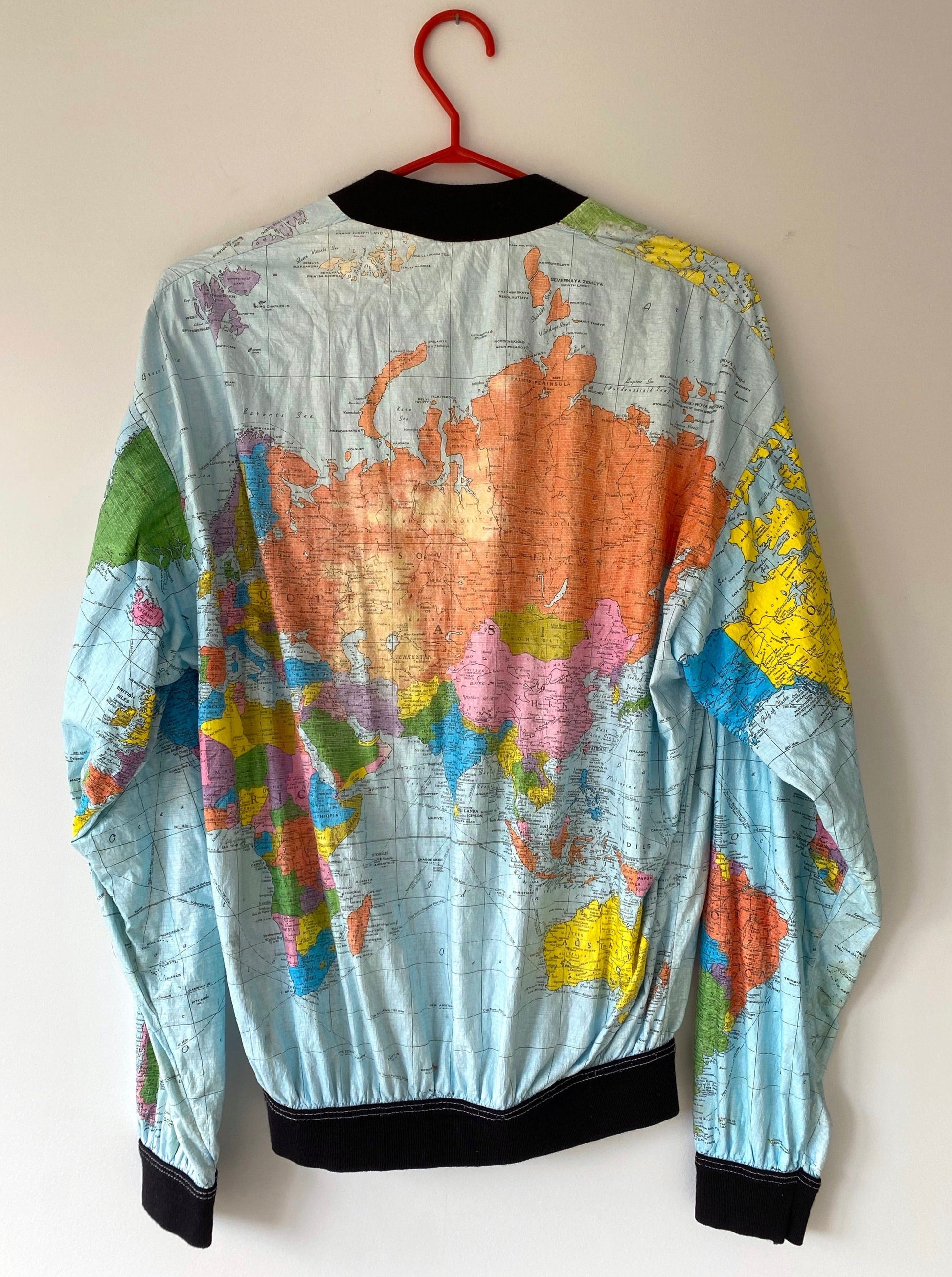 90s vintage colorful world map paper thin windbreaker