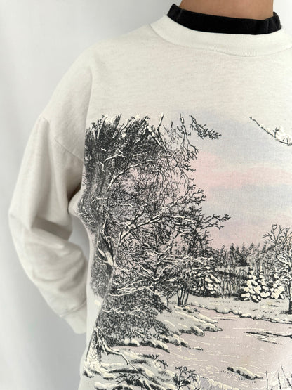 90s vintage white snowy winter scene pullover sweatshirt – small | outdoor holiday landscape long sleeved collared sweater