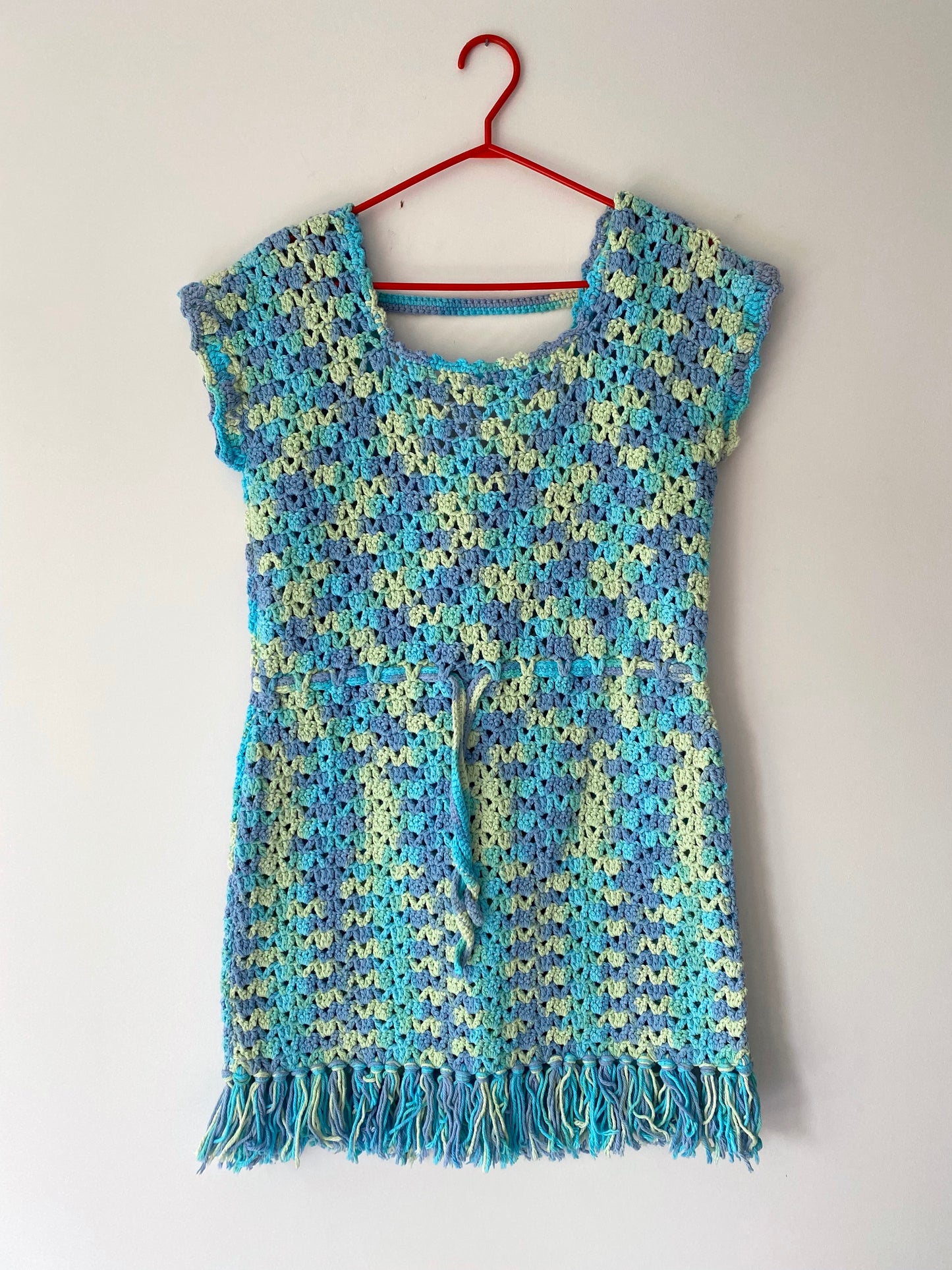 70s vintage handmade blue yellow crochet midi dress – size medium, large | granny hand knit sweater dress with fringe