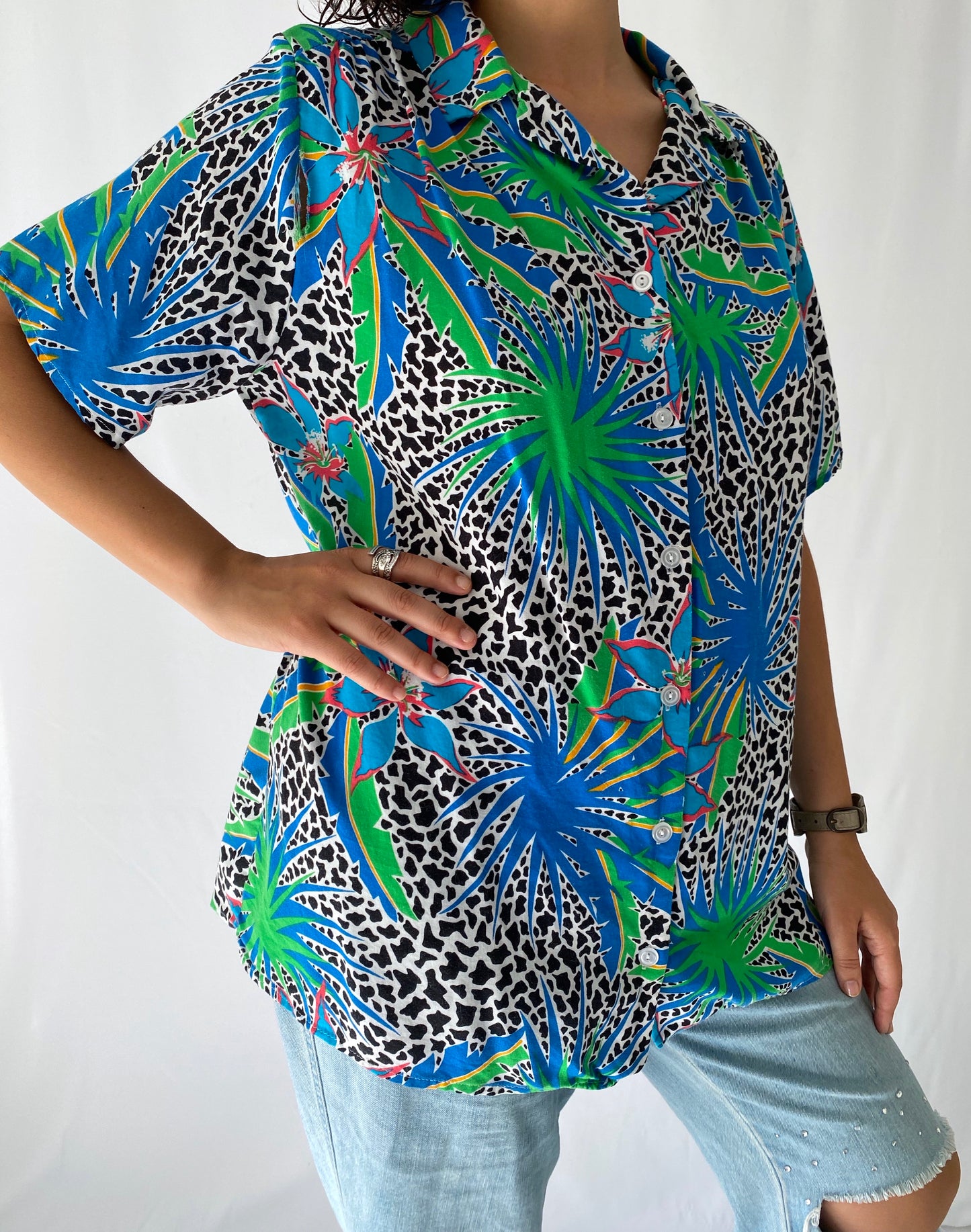 70s vintage tropical colorful short sleeved shirt – medium, large