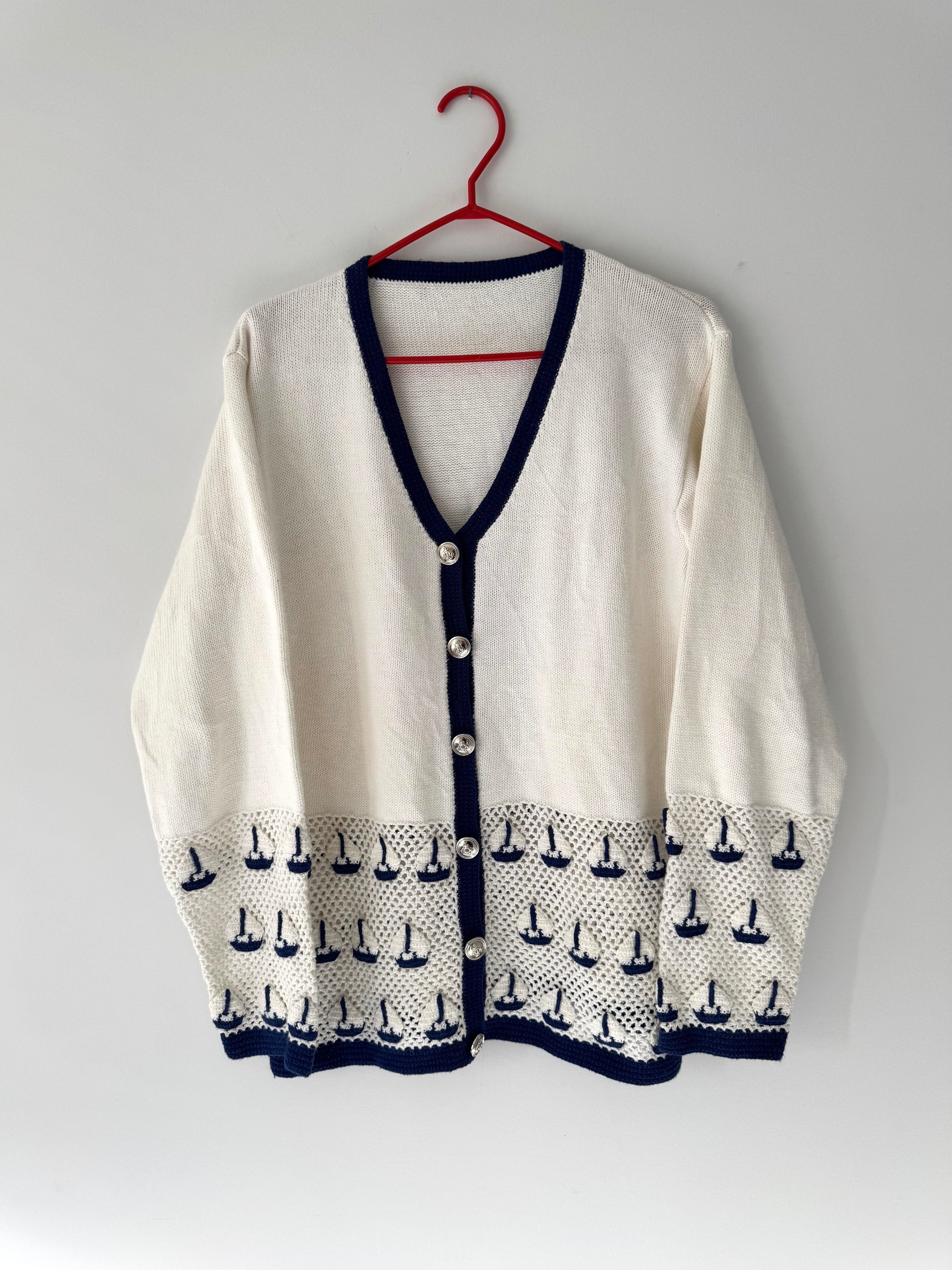 90s vintage cream navy novelty sailboat print embroidered knit cardigan