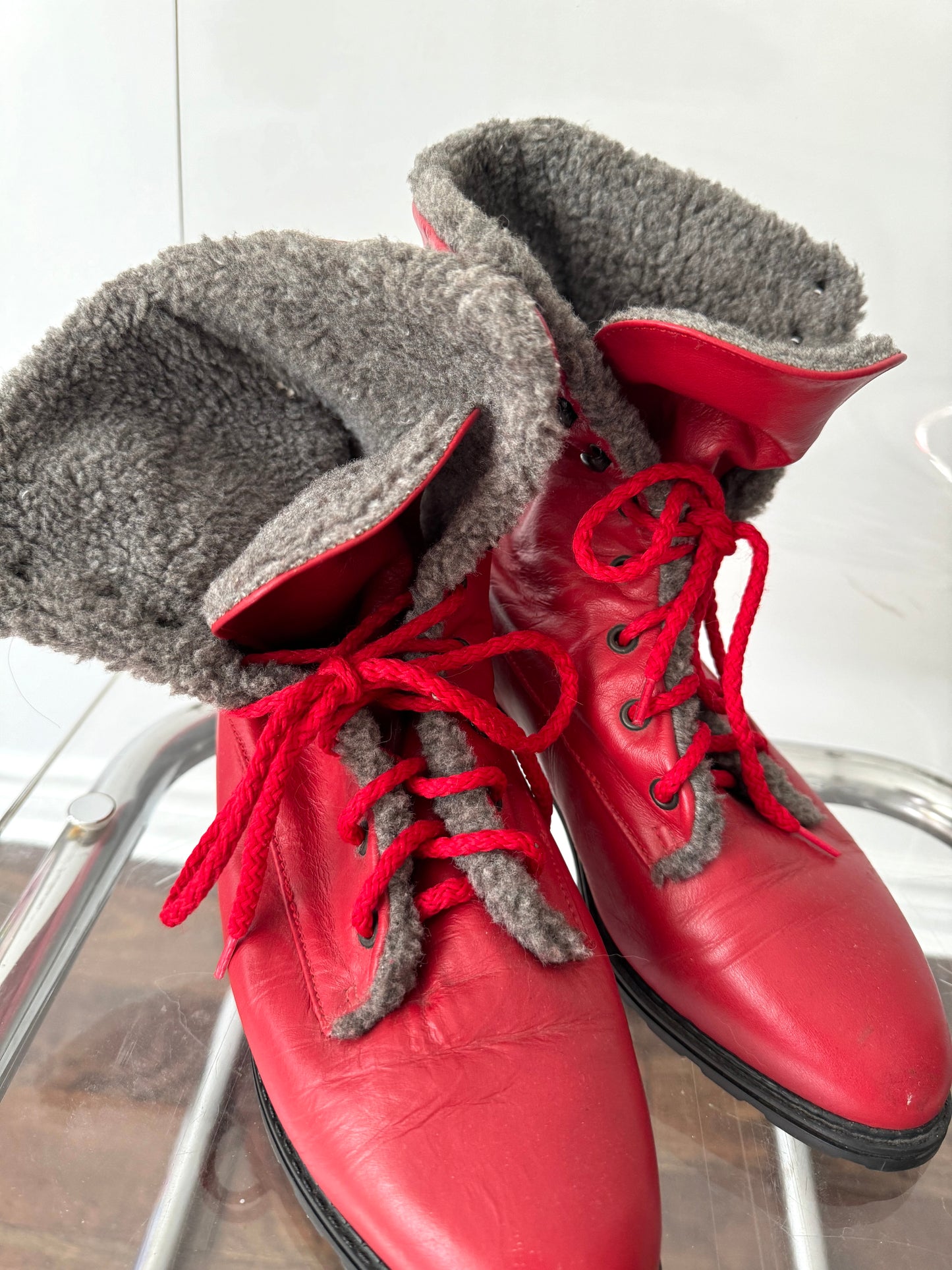 90s vintage red leather fuzzy lace up short ankle boots - womens US 7.5 8 | fall winter wool faux fur lined low heel flat booties