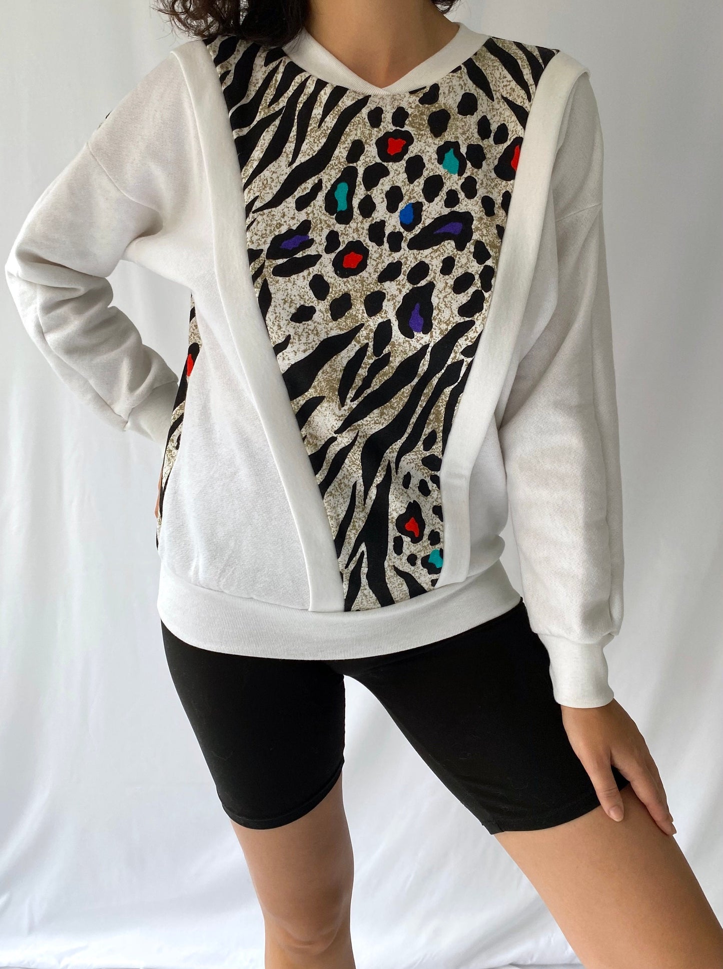 80s vintage rainbow tiger stripe leopard animal print pullover sweater