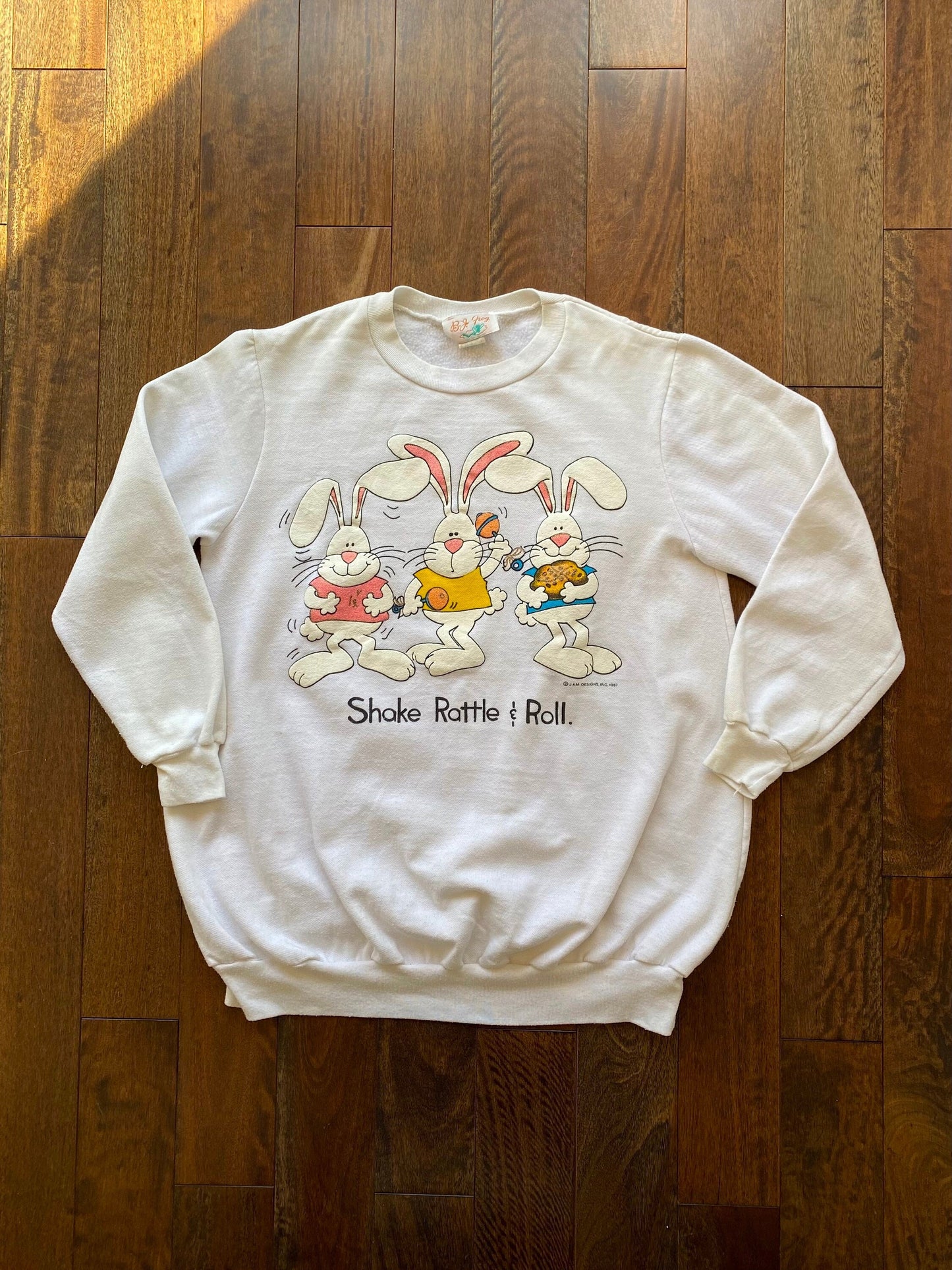 80s vintage cartoon bunnies shake rattle roll pullover sweatshirt – small, medium | graphic cotton unisex crewneck sweater