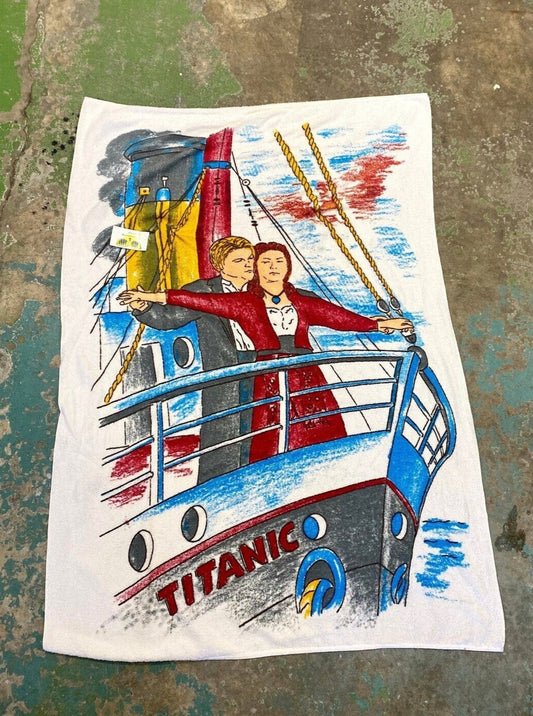 90s vintage Titanic film novelty graphic summer beach towel | terry cloth cartoon illustration vacation James Cameron movie