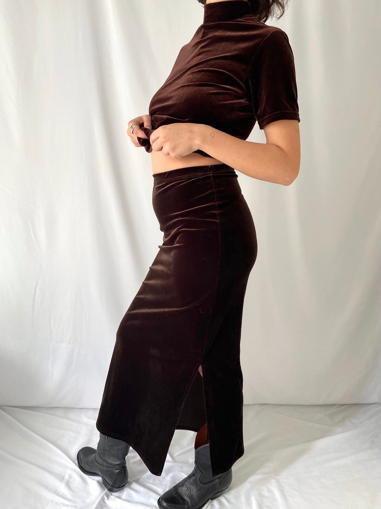 90s vintage brown velour pullover tee shirt long skirt matching set – small, medium | retro mock neck short sleeved coord set