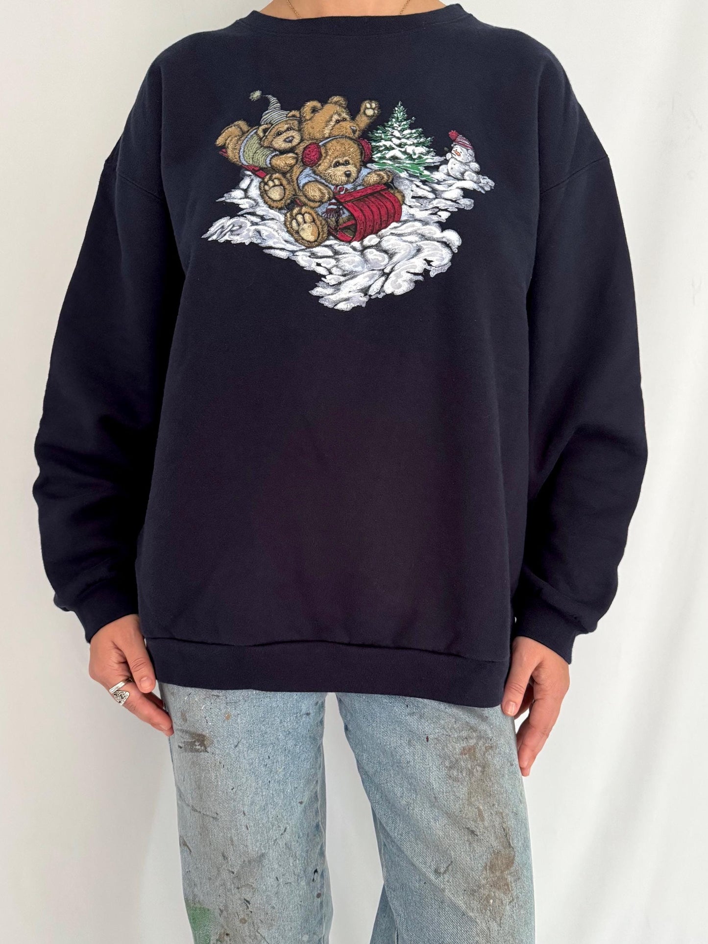 90s vintage blue teddy bear winter sleigh graphic pullover sweatshirt – medium