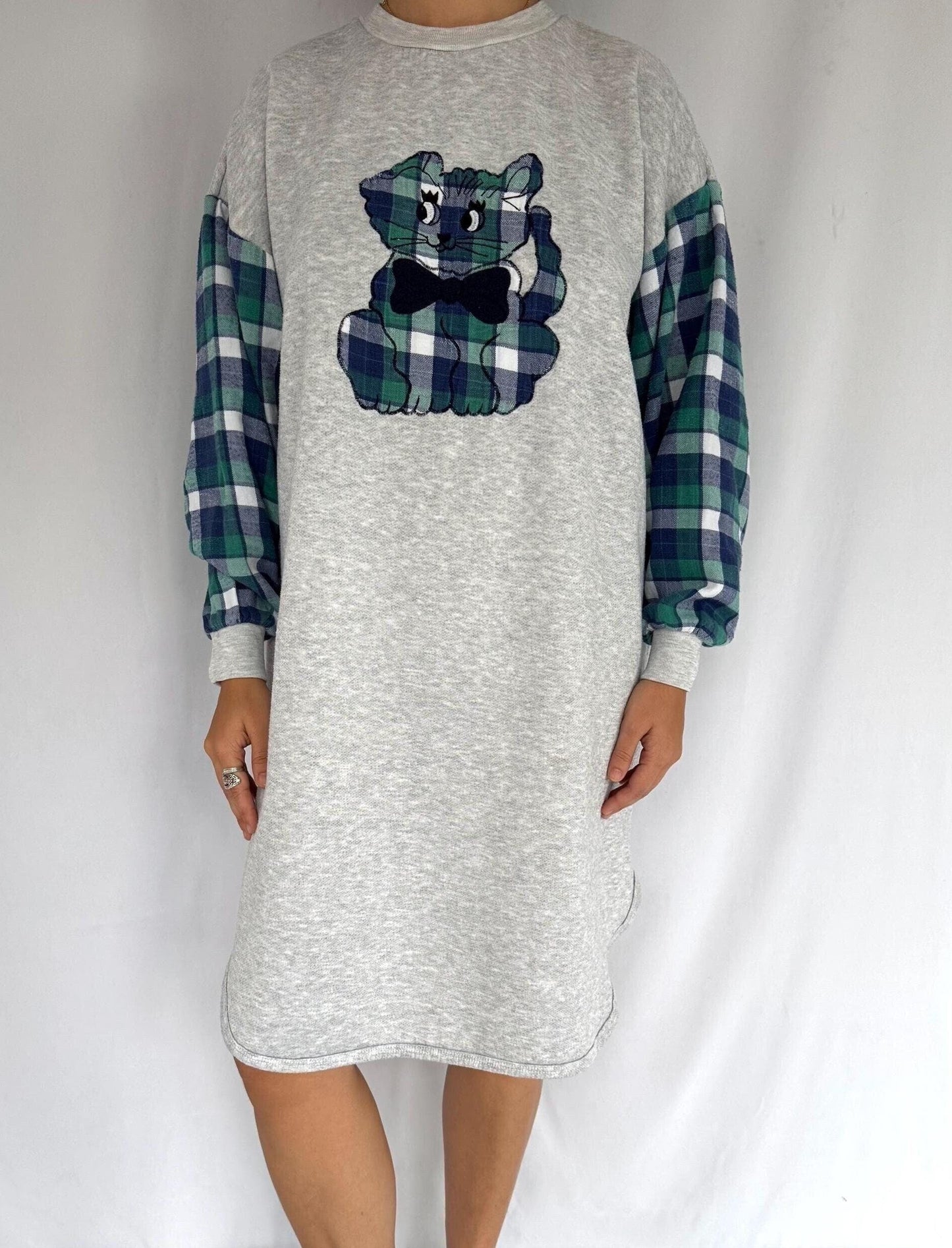 90s vintage plaid flannel cat long sleeved fleece pajama dress – large