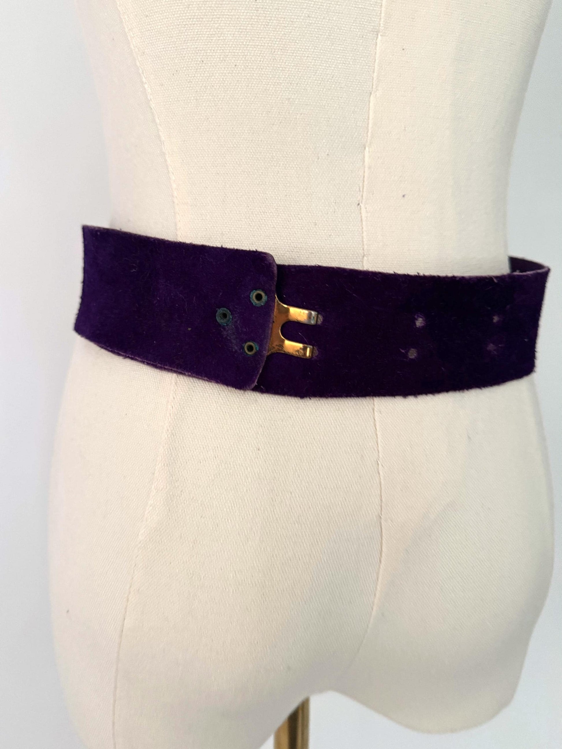 80s vintage purple novelty fruit apple suede wide belt