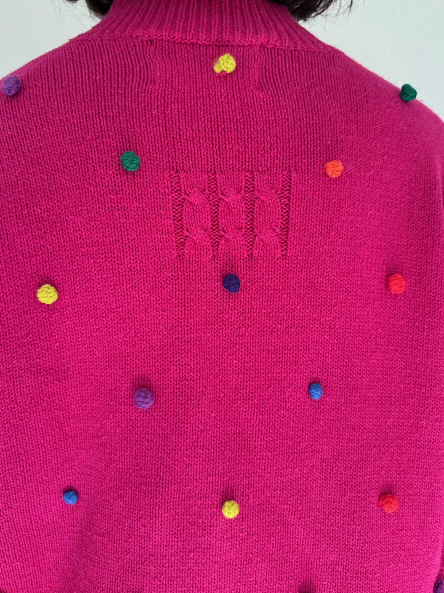 90s vintage pink embroidered ugly christmas long sleeved knit sweater – medium