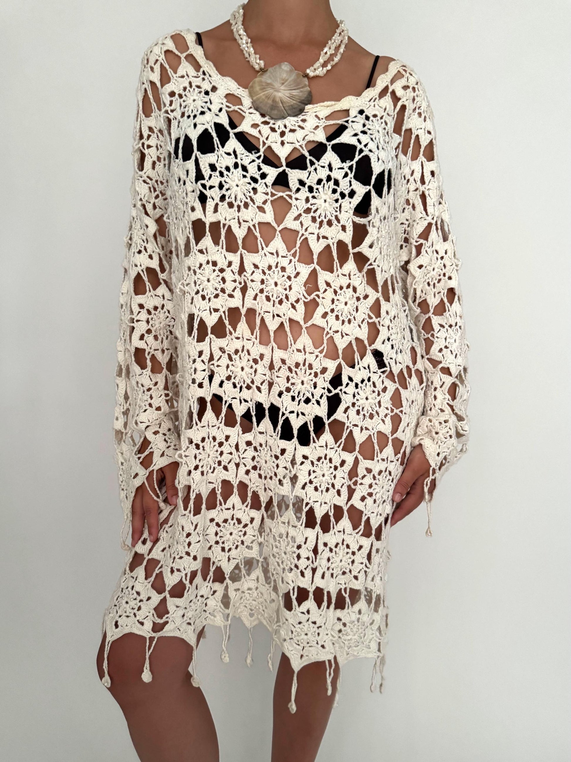 90s vintage cream crochet floral open knit midi dress – large | boho hippy fringed vacation cover up