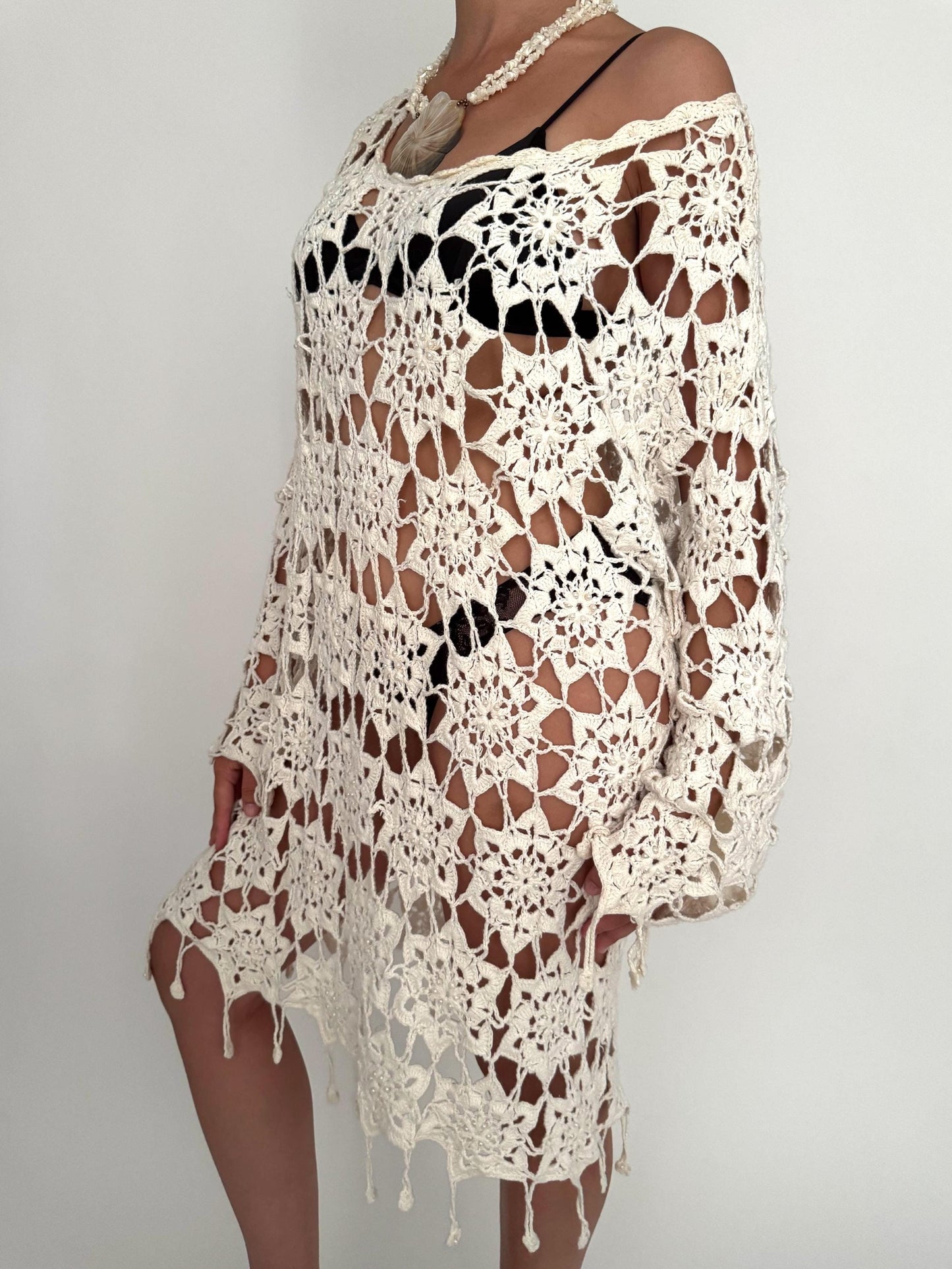 90s vintage cream crochet floral open knit midi dress – large | boho hippy fringed vacation cover up