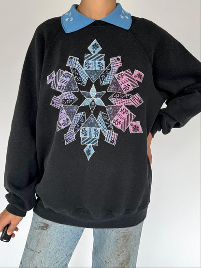 90s vintage black winter snowflake made in USA pullover sweatshirt – extra large