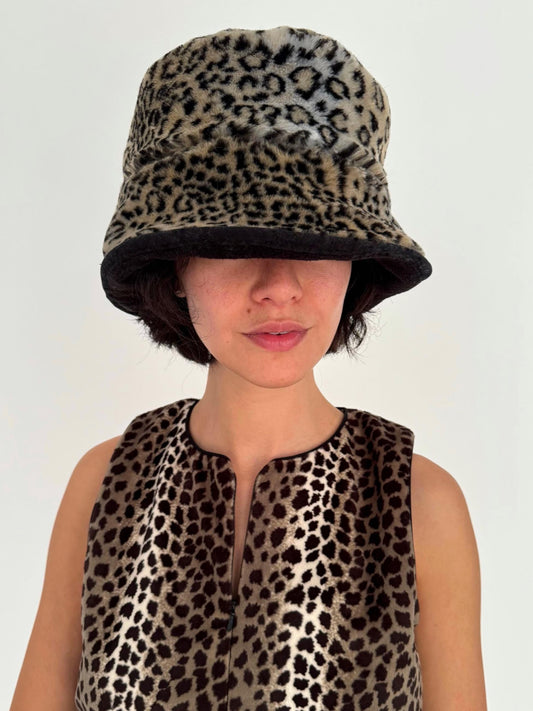 90s vintage animal print fuzzy faux fur reversible bucket hat - womens small 