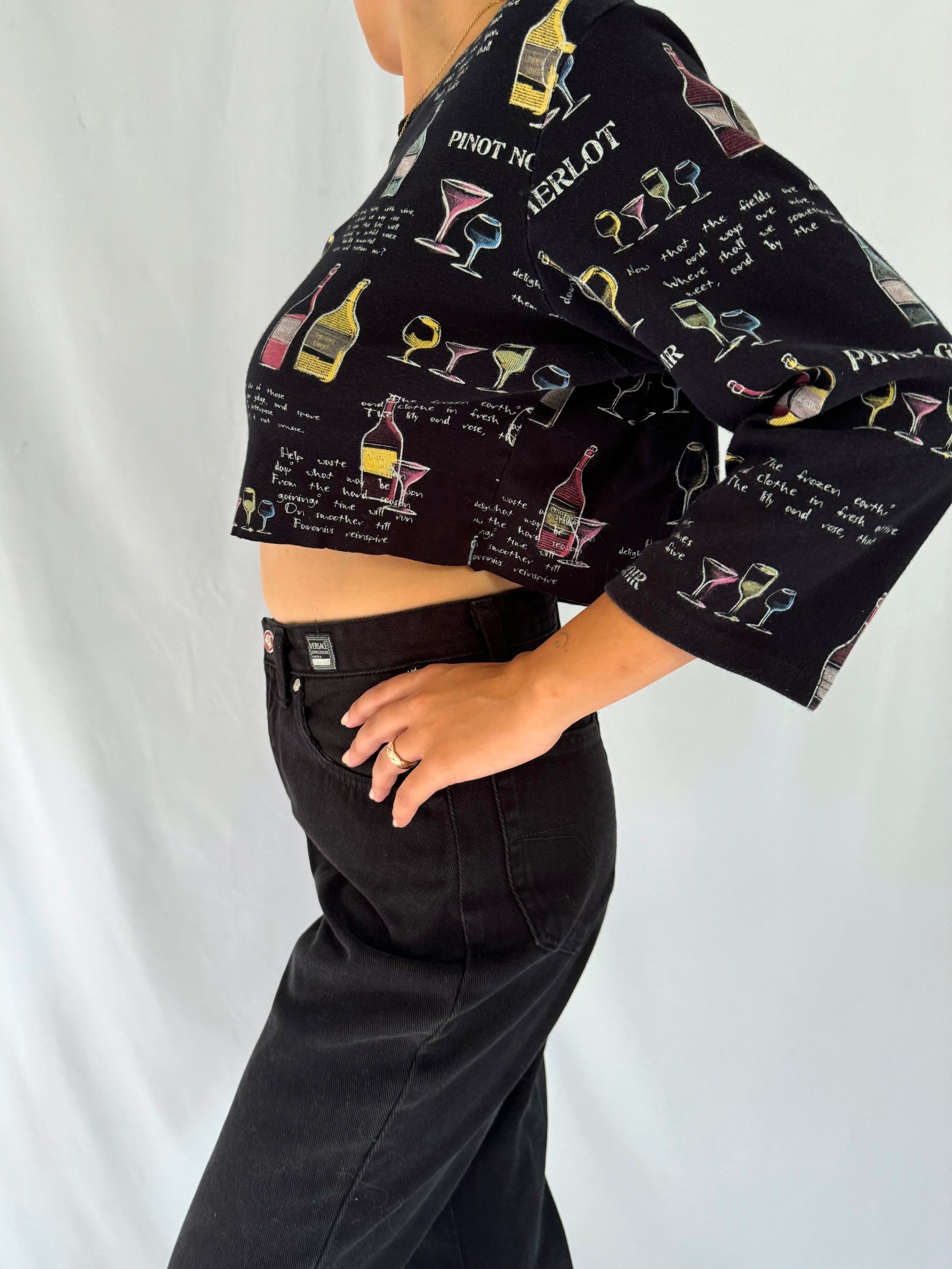 90s vintage black colorful wine lover graphic cropped shirt